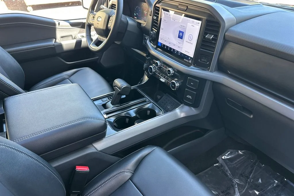 New 2026 Gray Metallic Ford XLT image 15