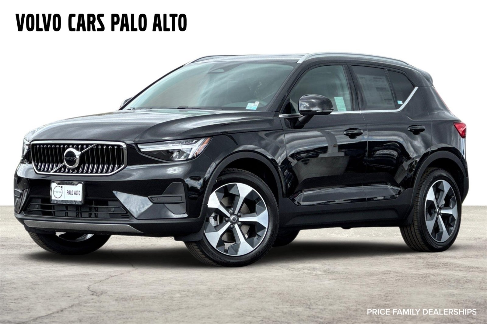 2025 Volvo XC40 Core
