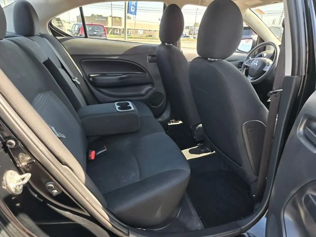 Used 2024 Black Mitsubishi ES image 19