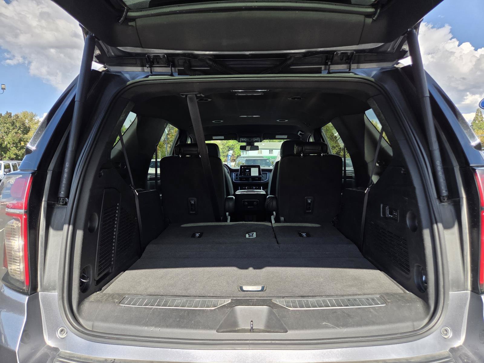 Used 2022 Satin Steel Metallic Chevrolet Premier image 17