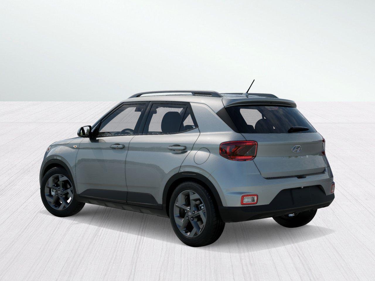 New 2026 Shimmering Silver Hyundai SEL image 5