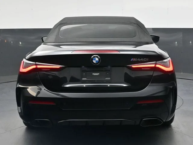 Used 2022 Black BMW M440i image 6