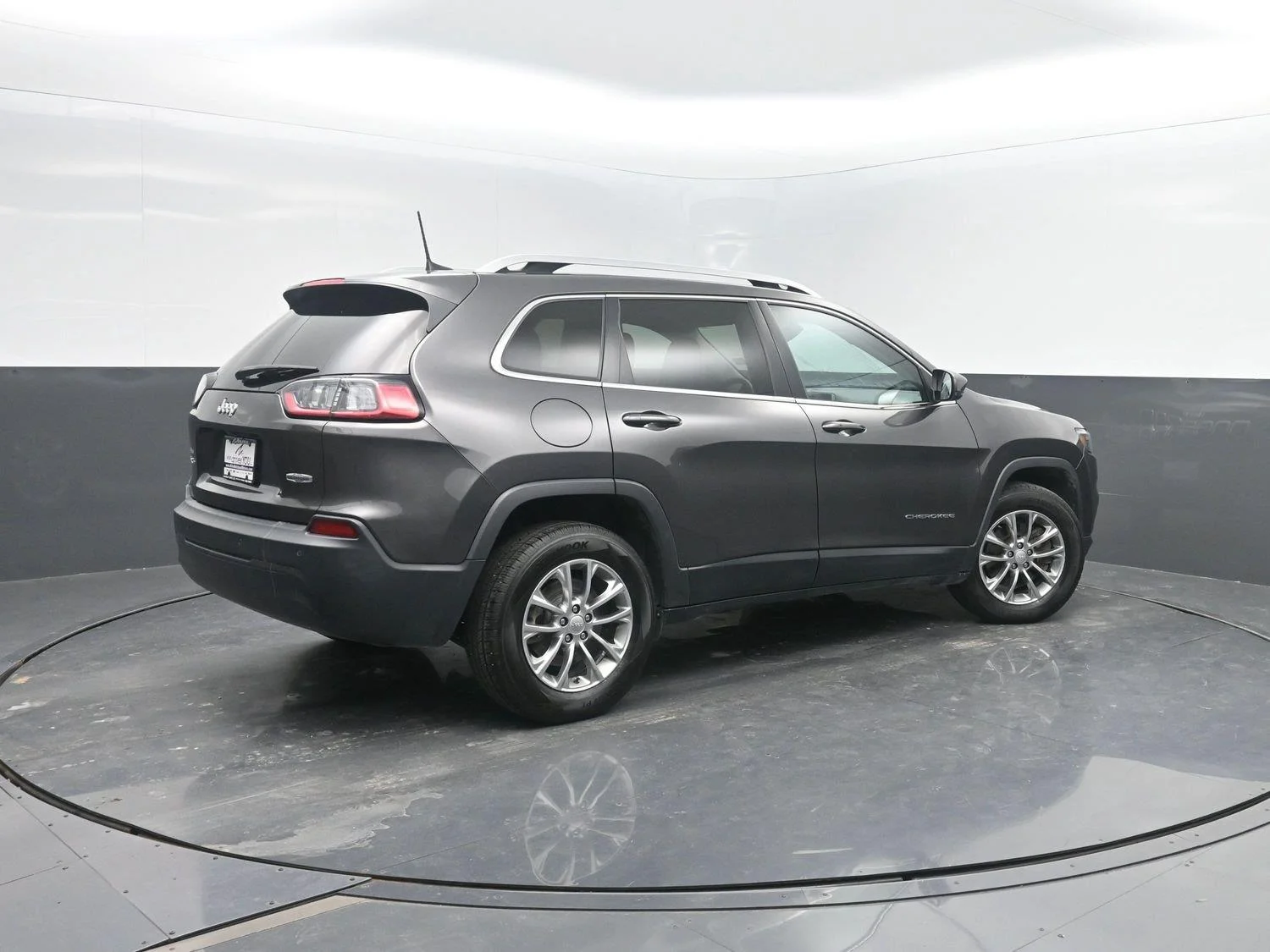 Used 2019 Jeep Cherokee Latitude Plus with VIN 1C4PJMLB3KD101397 for sale in Charles City, IA
