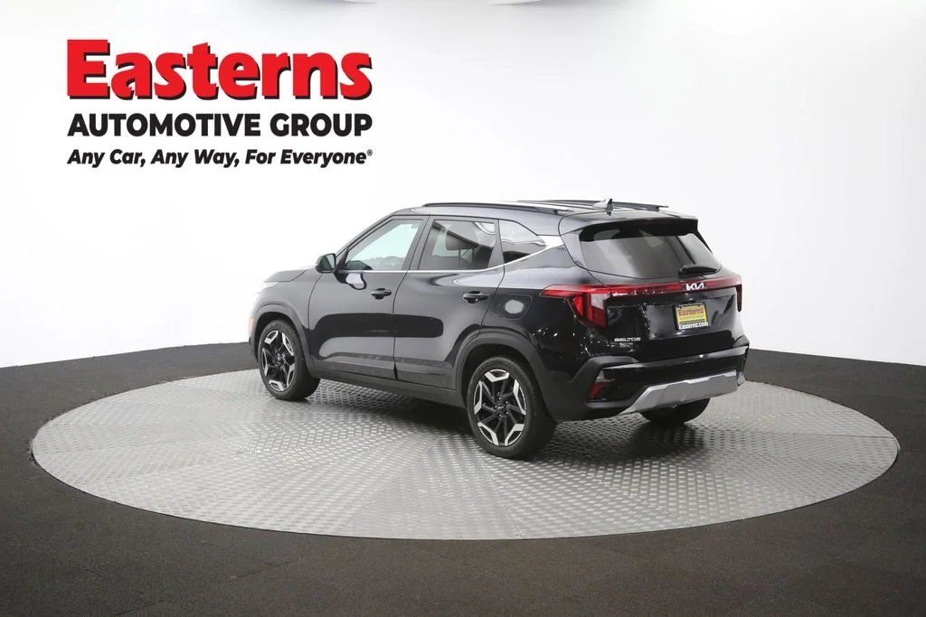 Used 2024 Black Kia SX image 62