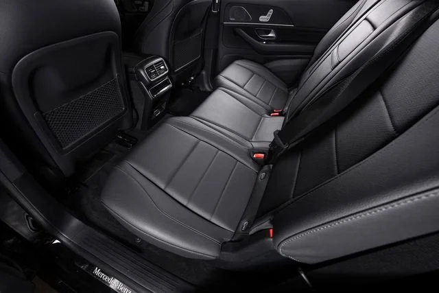 Used 2025 Obsidian Black Metallic Mercedes-Benz GLS 450 image 24