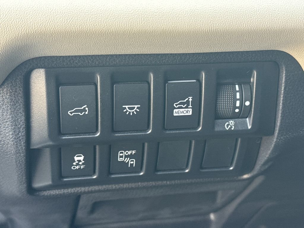 Used 2020 White Subaru Limited image 24