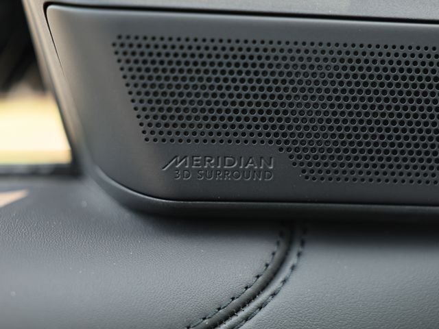 New 2026 Santorini Black LAND ROVER SE image 21