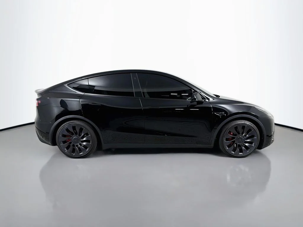Used 2023 Black Tesla Performance image 4