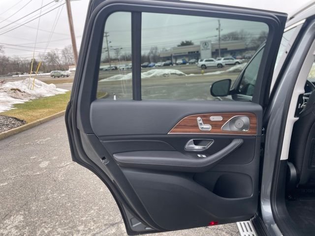 2026 Mercedes-Benz GLS Base - Photo 26