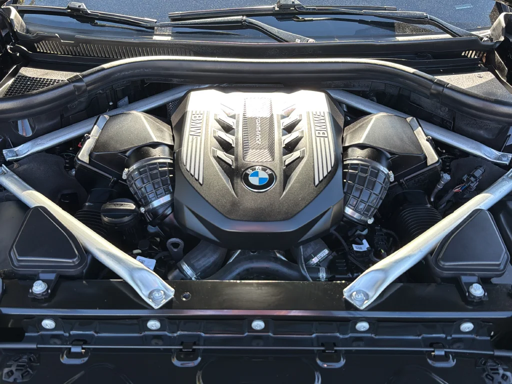 Certified Used 2022 Black BMW M50i image 33