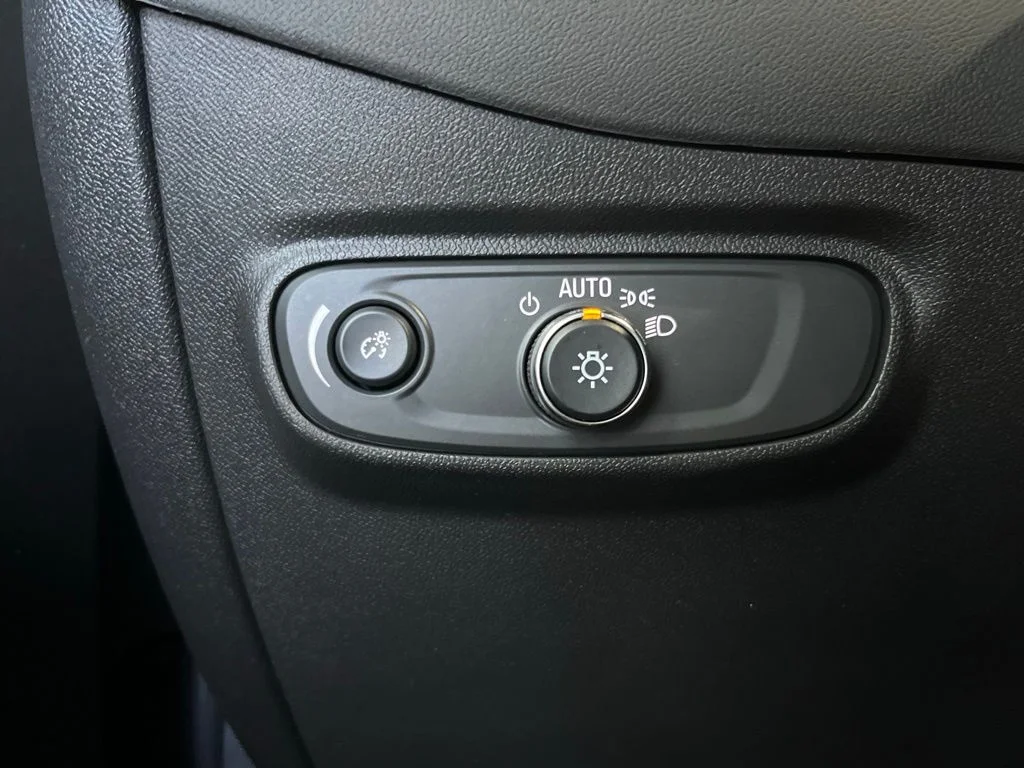 Used 2024 Gray Chevrolet LT image 13