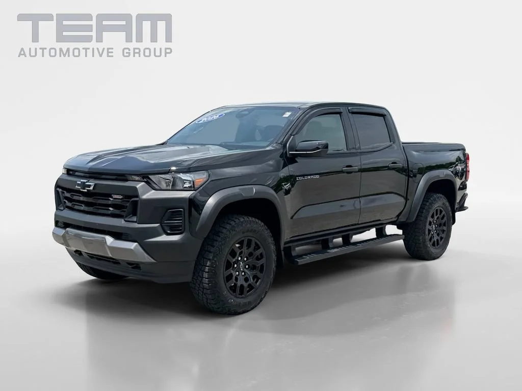 Used 2026 Black Chevrolet Trail Boss image 3