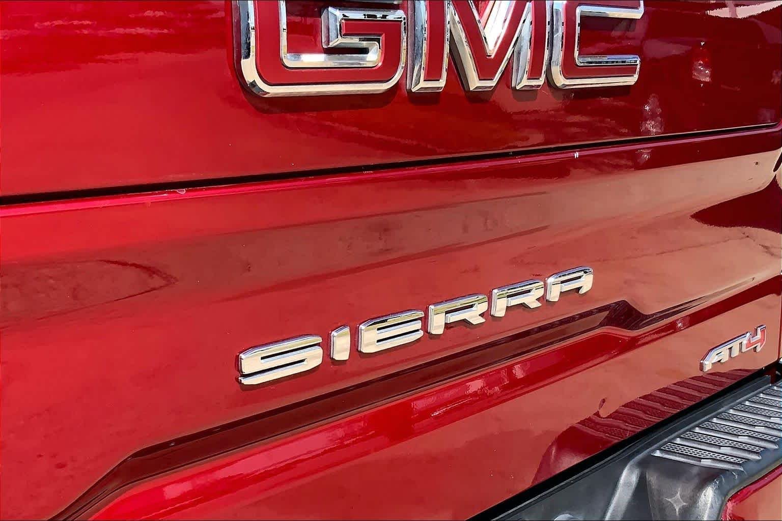 Used 2021 Cayenne Red Tintcoat GMC AT4 image 10