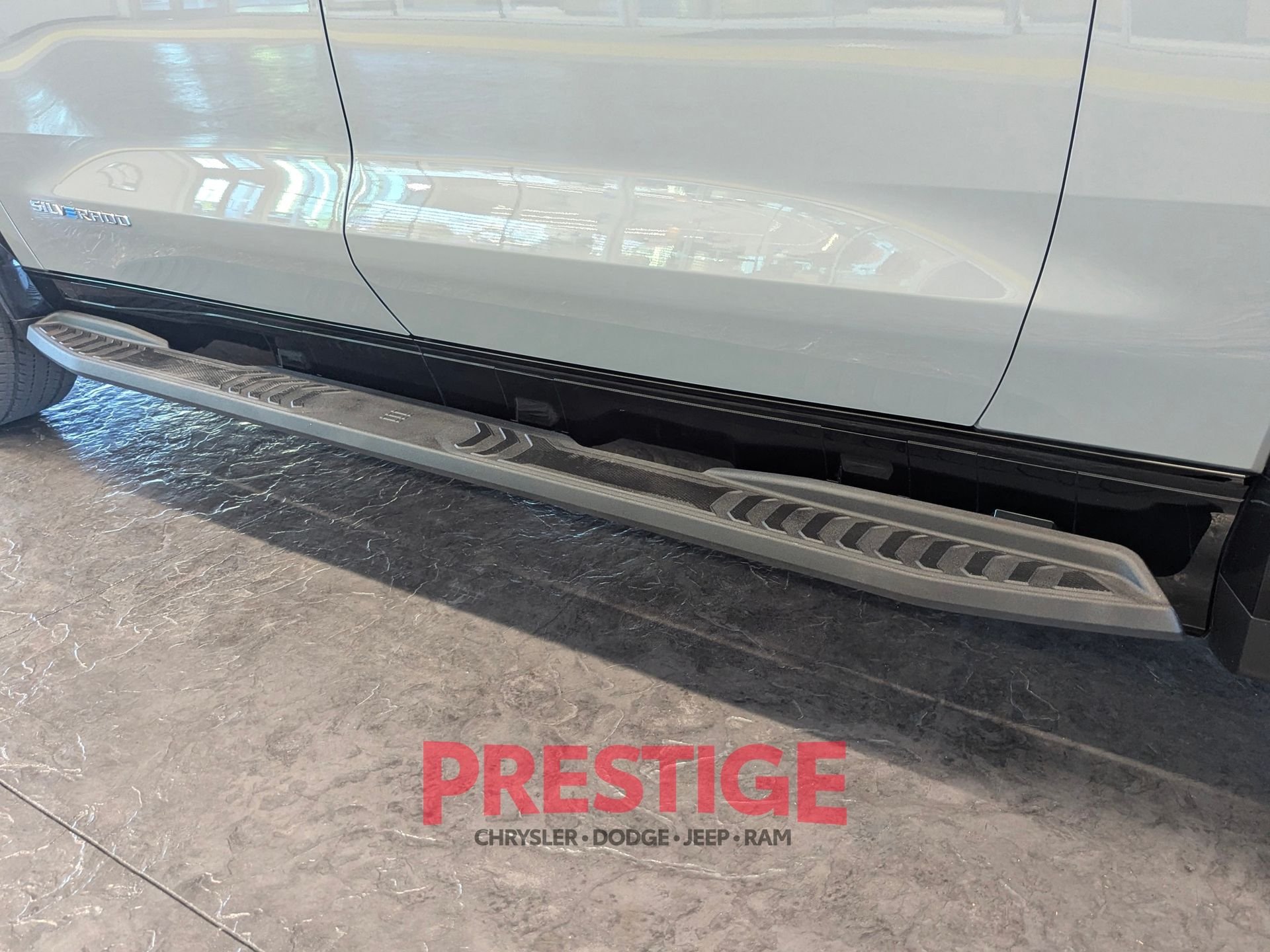 Used 2025 Gray Chevrolet RST image 13