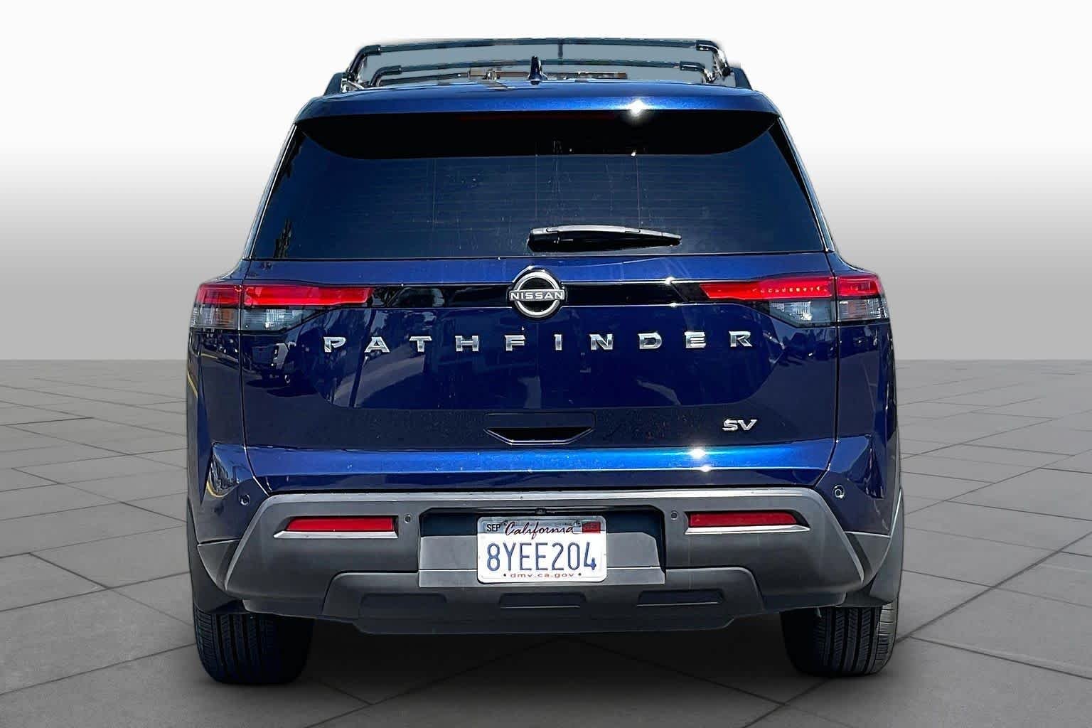 Used 2022 Deep Ocean Blue Pearl Nissan SV image 4