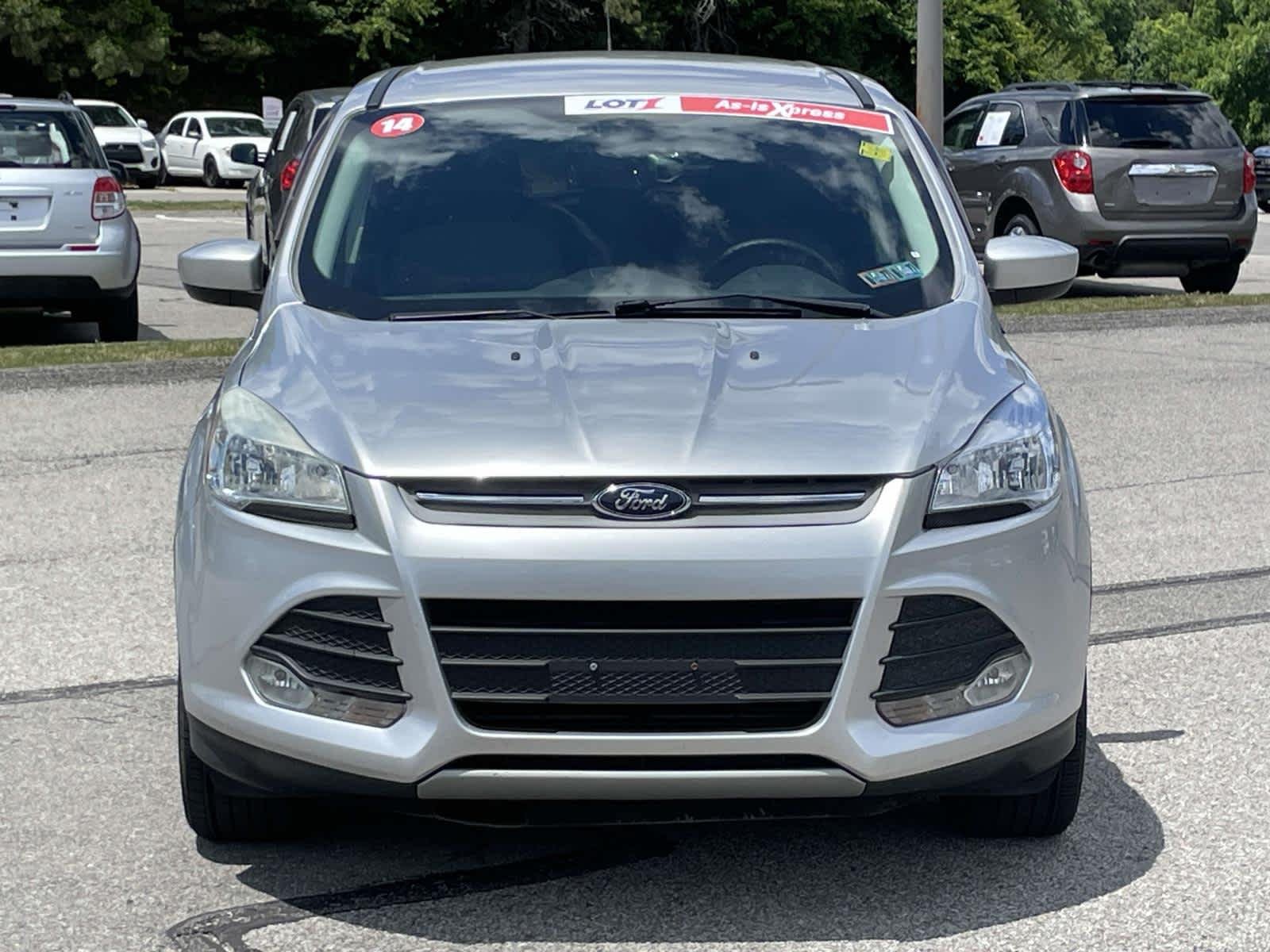 Used 2014 Ingot Silver Metallic Ford SE image 12