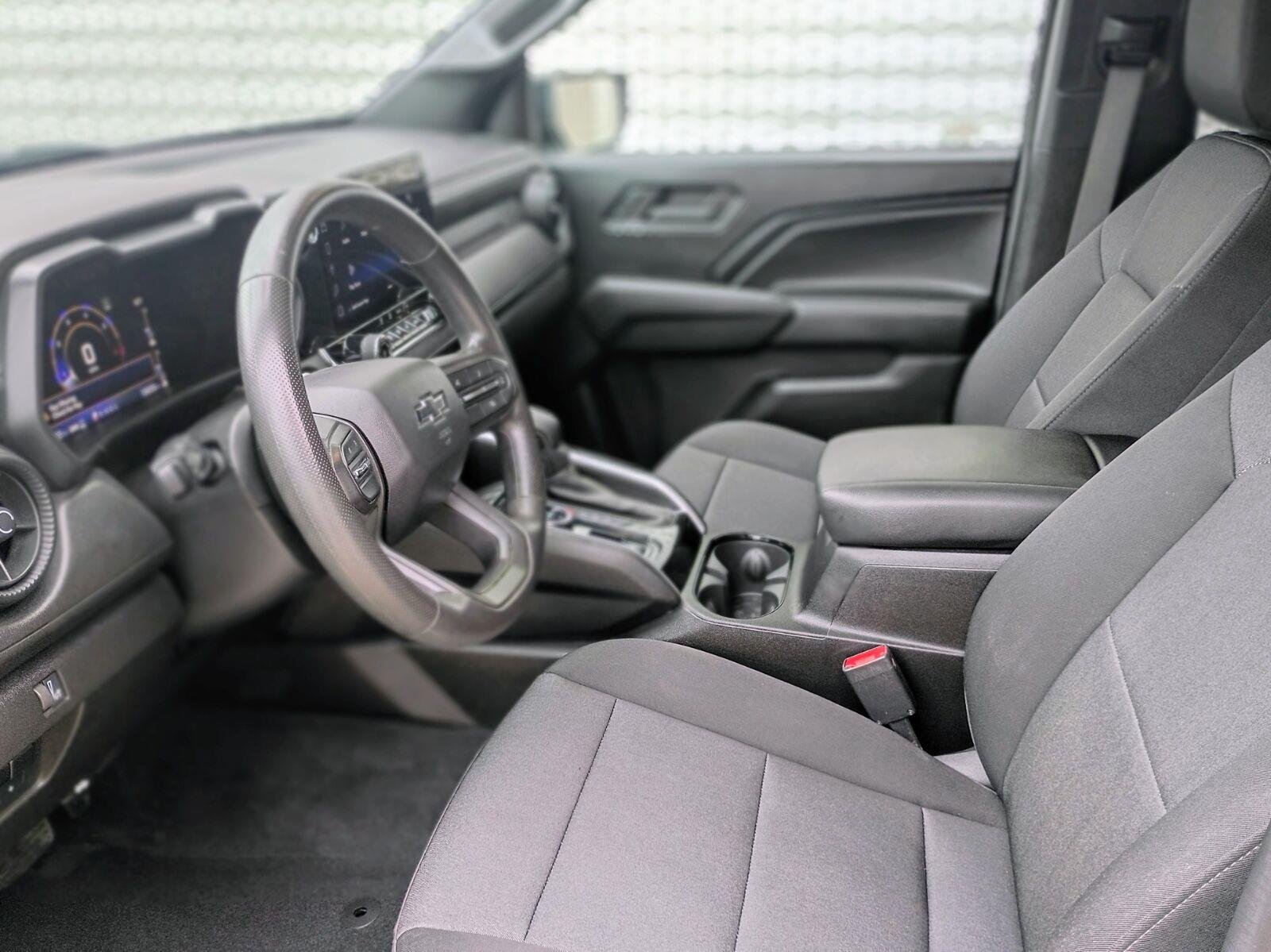 Used 2023 Black Chevrolet 4WD Trail Boss image 9