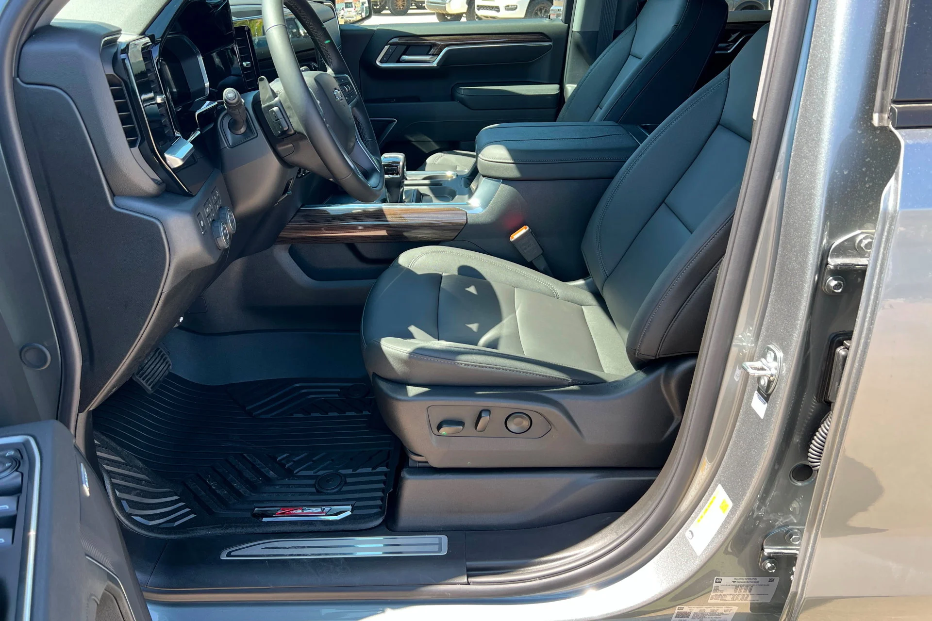 2026 Chevrolet Silverado 1500 RST - Photo 17