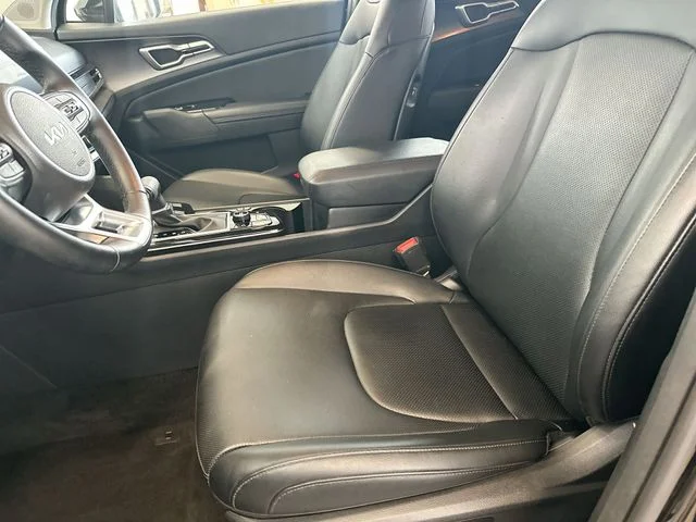 Used 2023 Black Kia EX image 15