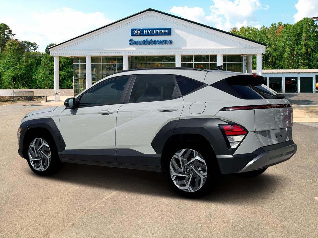 New 2026 Gray Hyundai SEL Premium FWD image 4