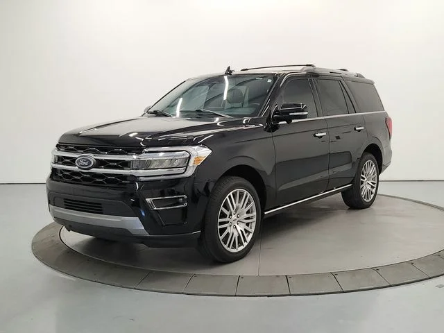 Used 2023 Black Ford Limited image 4