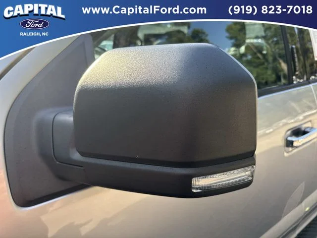 Used 2020 Silver Ford XLT image 12