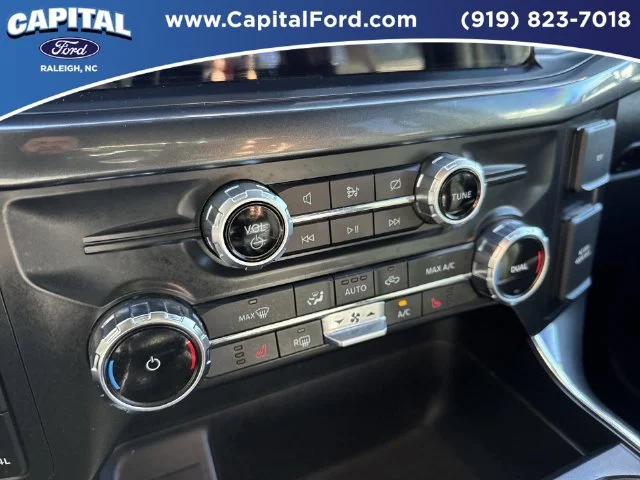 Used 2022 Silver Ford XLT image 28