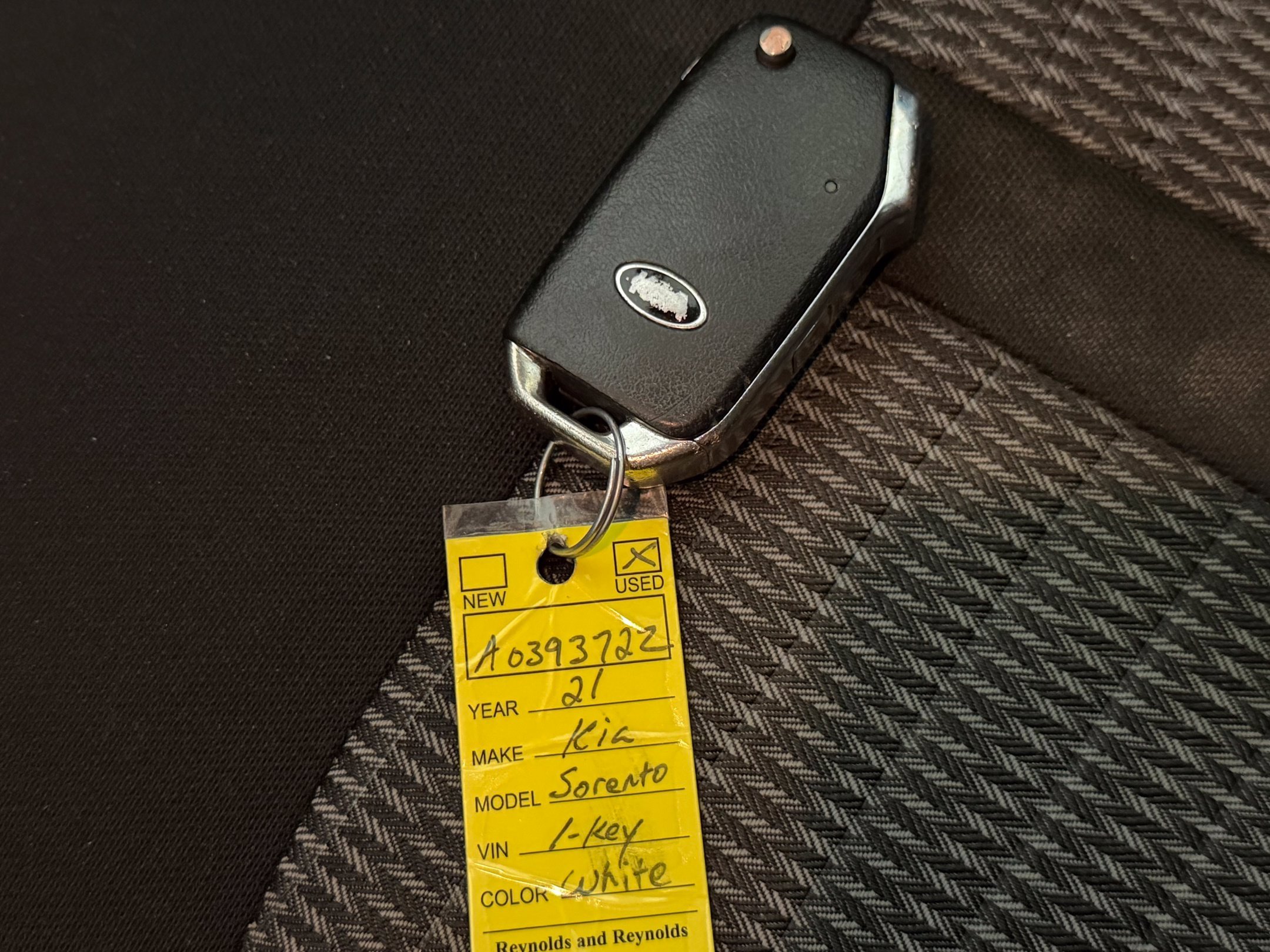 Used 2021 Glacial White Pearl Kia LX image 40