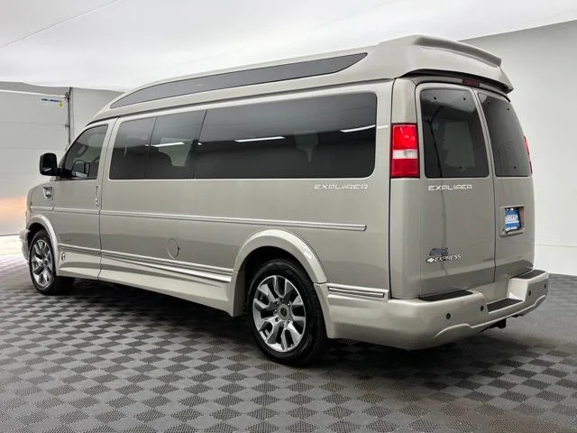 2022 Chevrolet Express Cargo Work Van - Photo 13