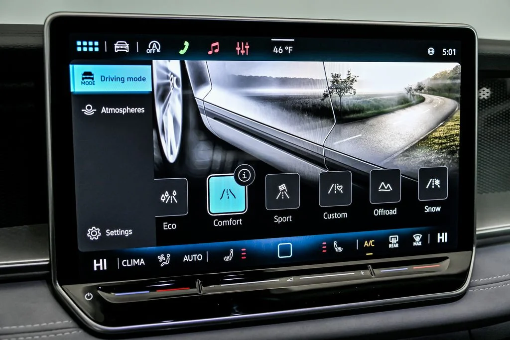 New 2026 Gray Volkswagen 2.0T SE image 13