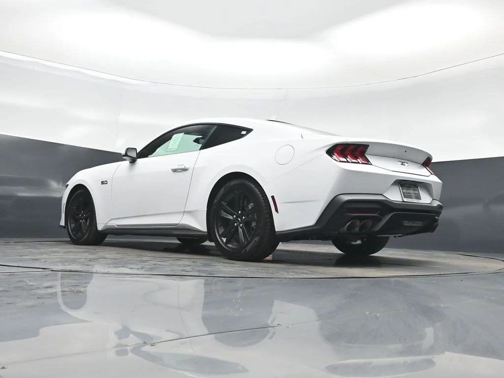 New 2026 Oxford White Ford GT image 44
