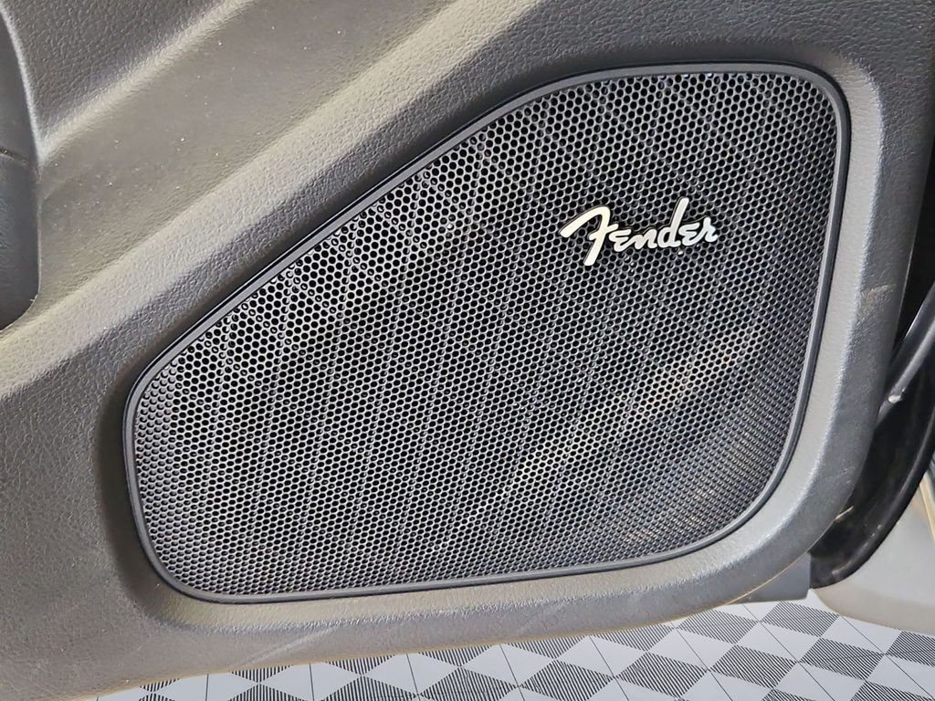 2025 Nissan Frontier PRO-4X - Photo 12
