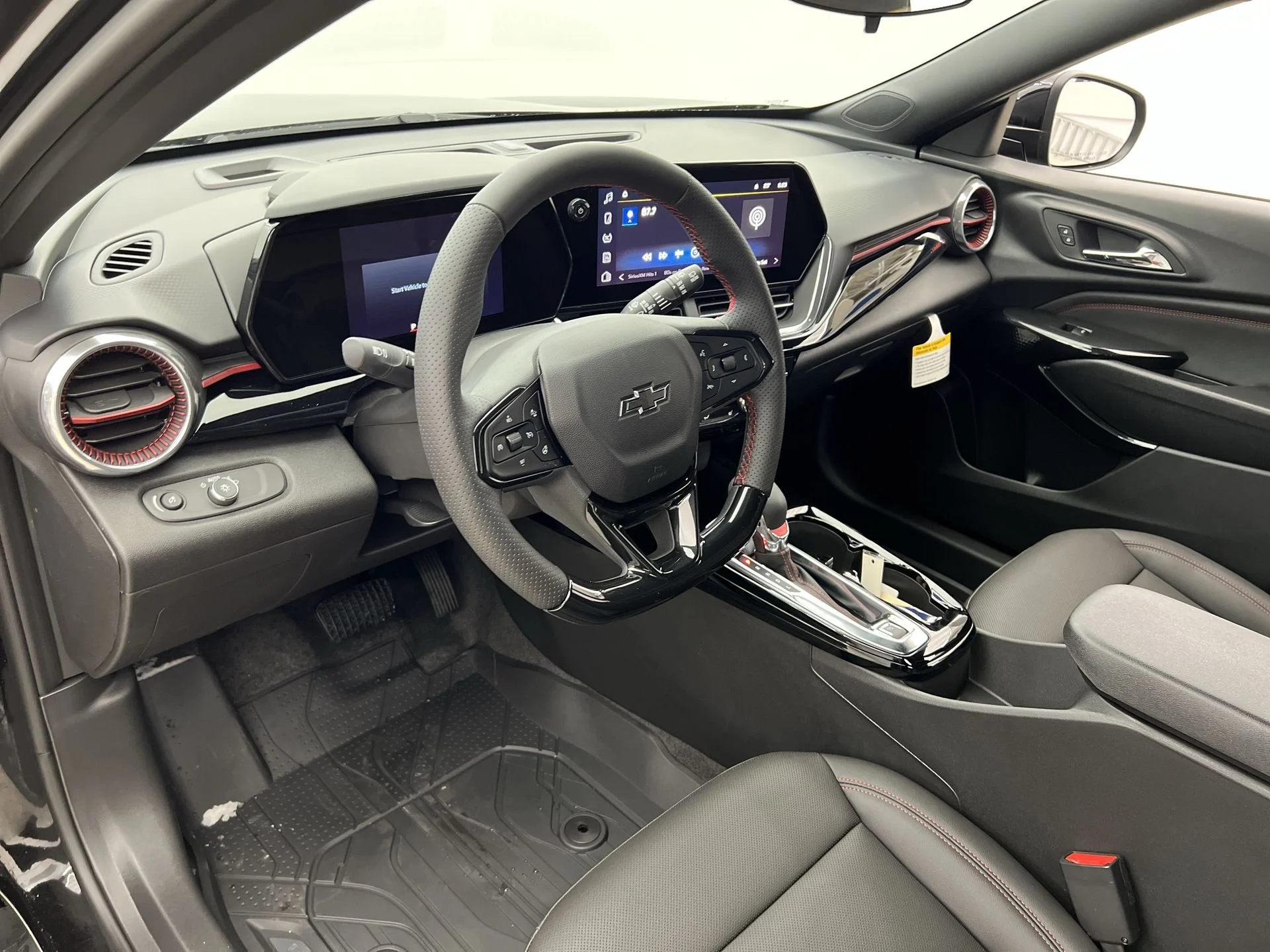 2026 Chevrolet Trax RS - Photo 38