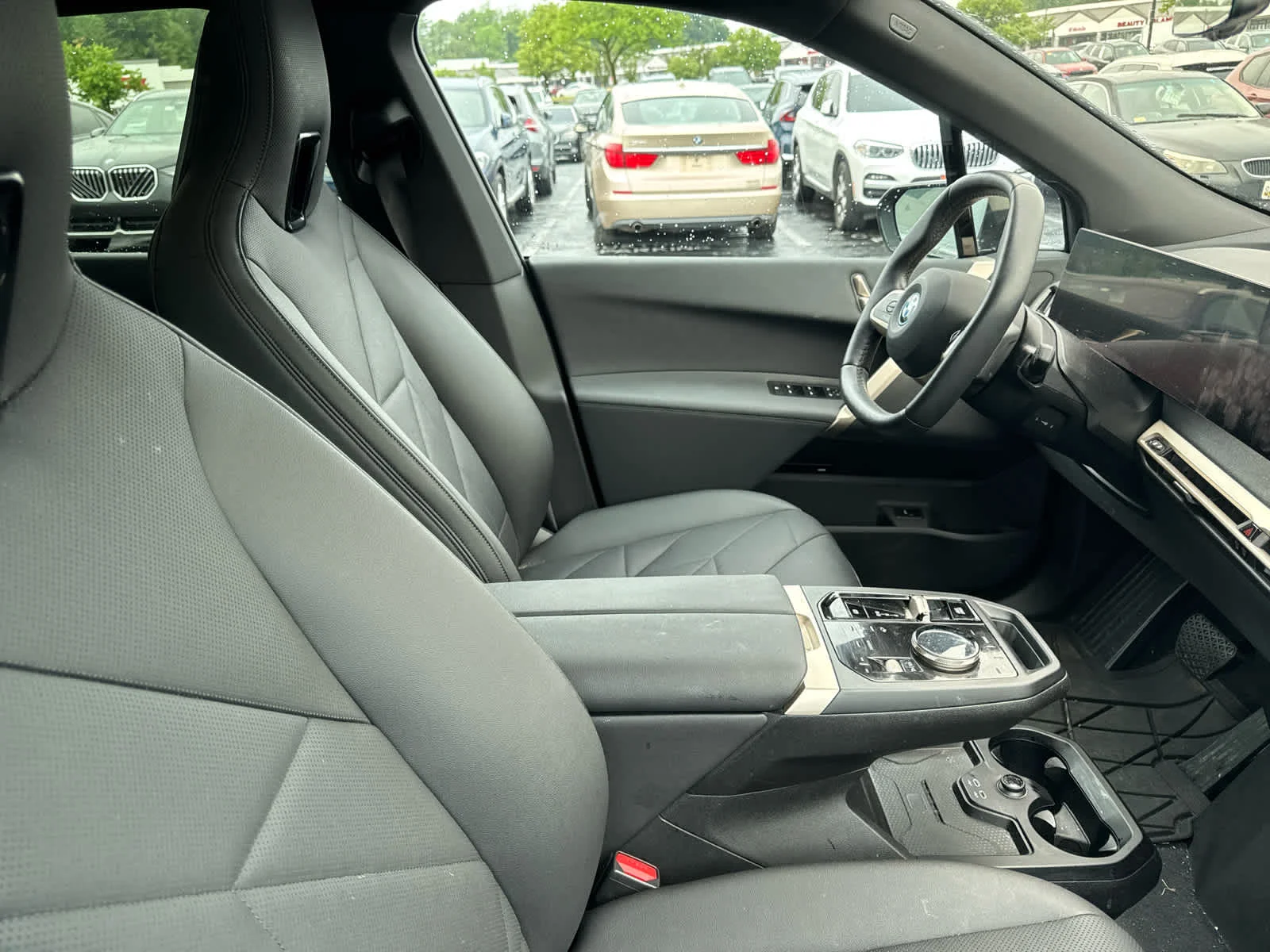 Certified Used 2024 Black Sapphire Metallic BMW xDrive50 image 8
