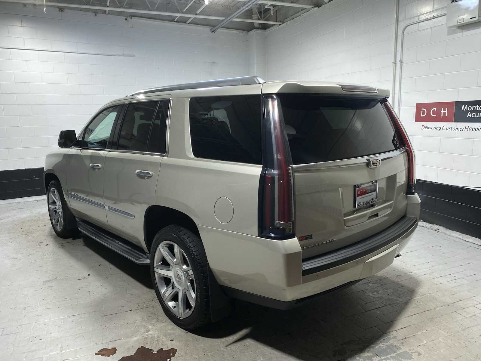 Used 2016 Silver Coast Metallic Cadillac Luxury Collection image 4