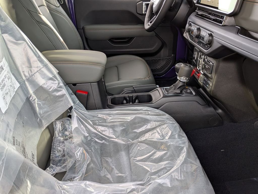 New 2026 Reign Exterior Paint Jeep Mojave image 30