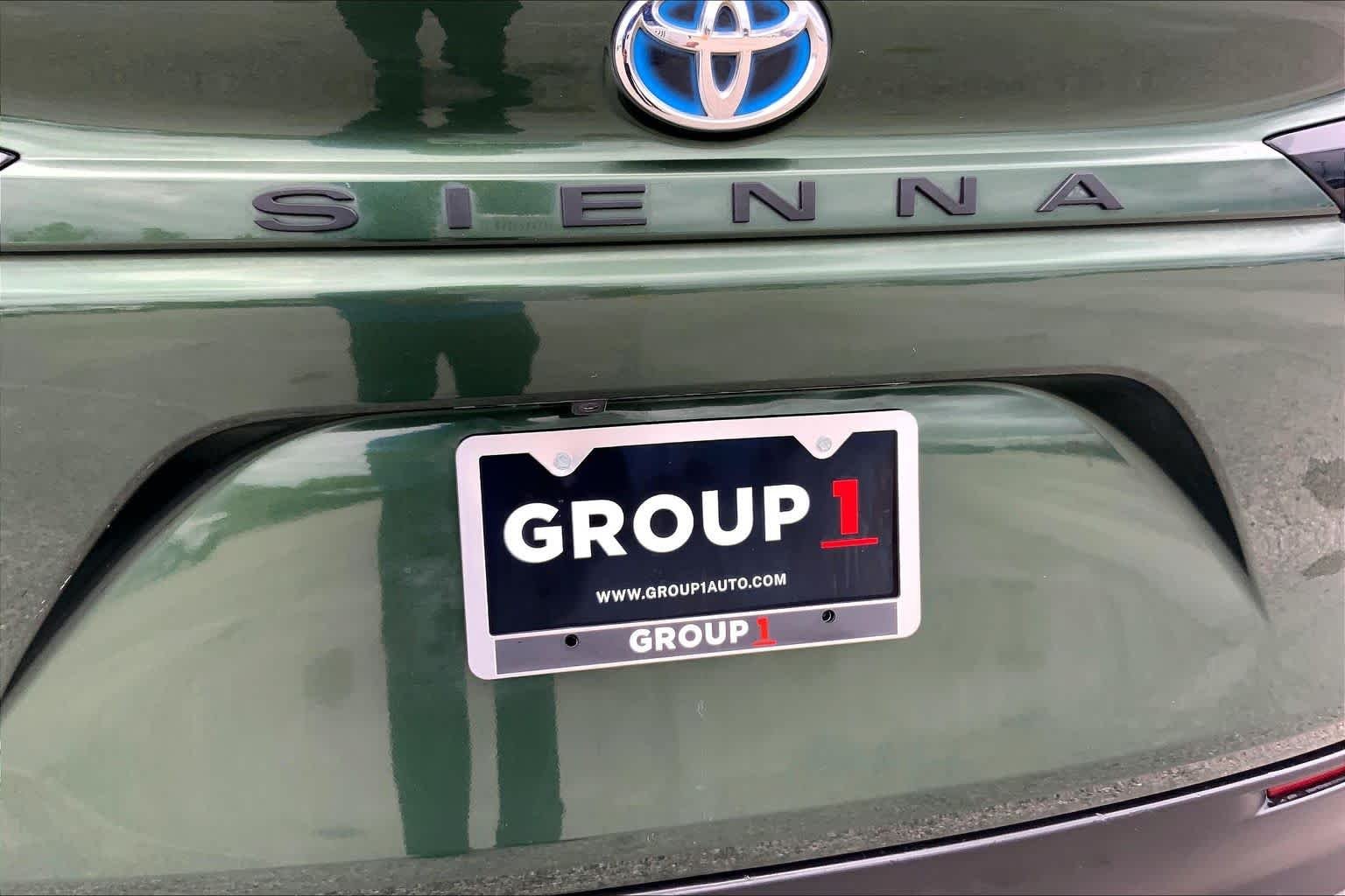 Used 2022 Cypress Toyota LE image 9