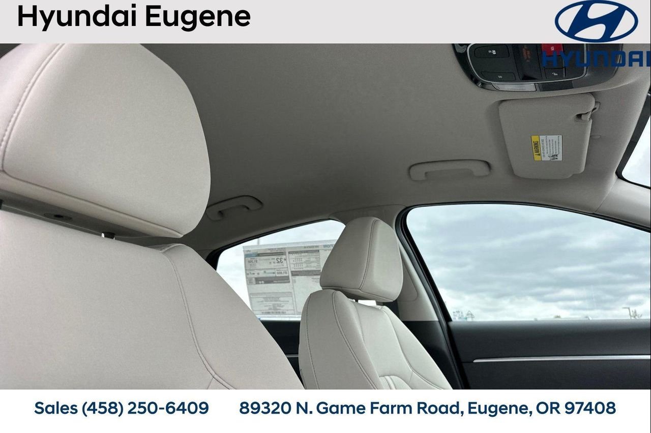 New 2025 Blue Hyundai SE image 18