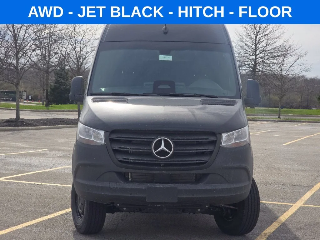 New 2026 Jet Black Mercedes-Benz Cargo 170 WB image 9