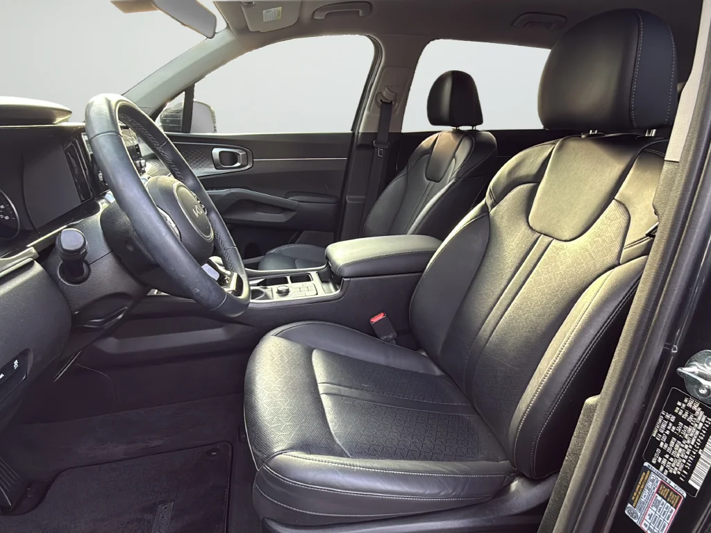 Used 2023 Gray Kia S image 10