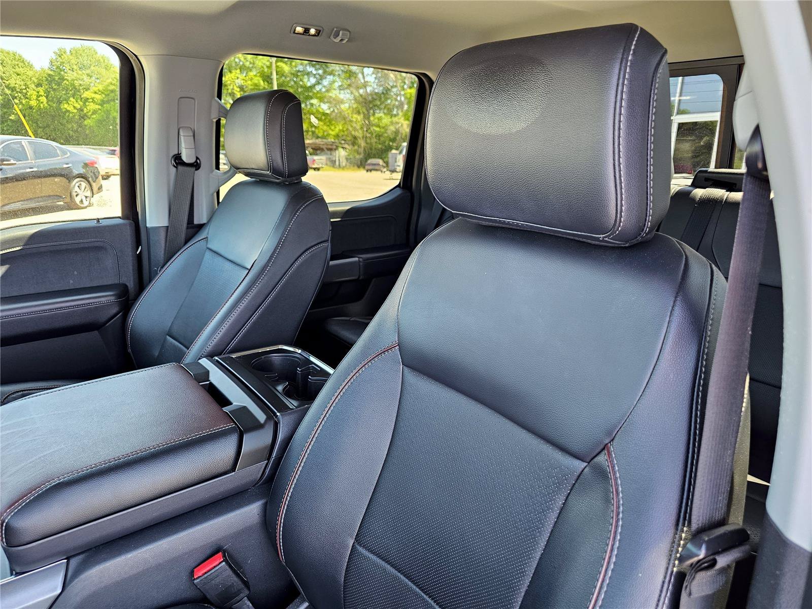 2022 Ford F-150 Lariat - Photo 18