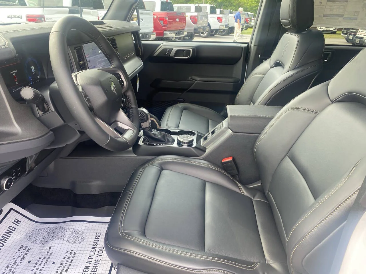 2025 Ford Bronco 4-Door Badlands - Photo 11