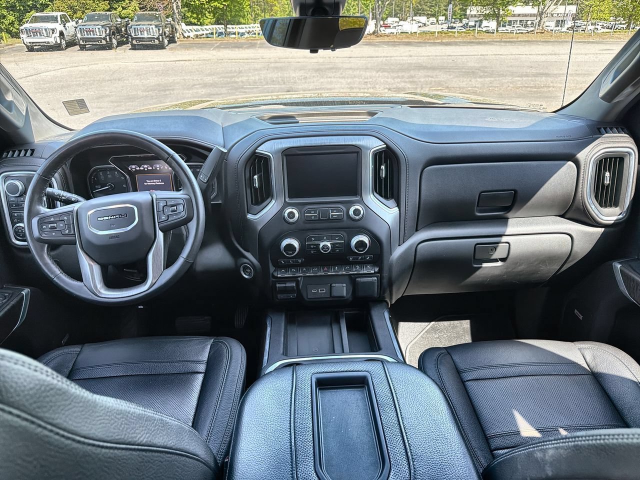 Used 2019 ONYX BLACK GMC Denali image 17