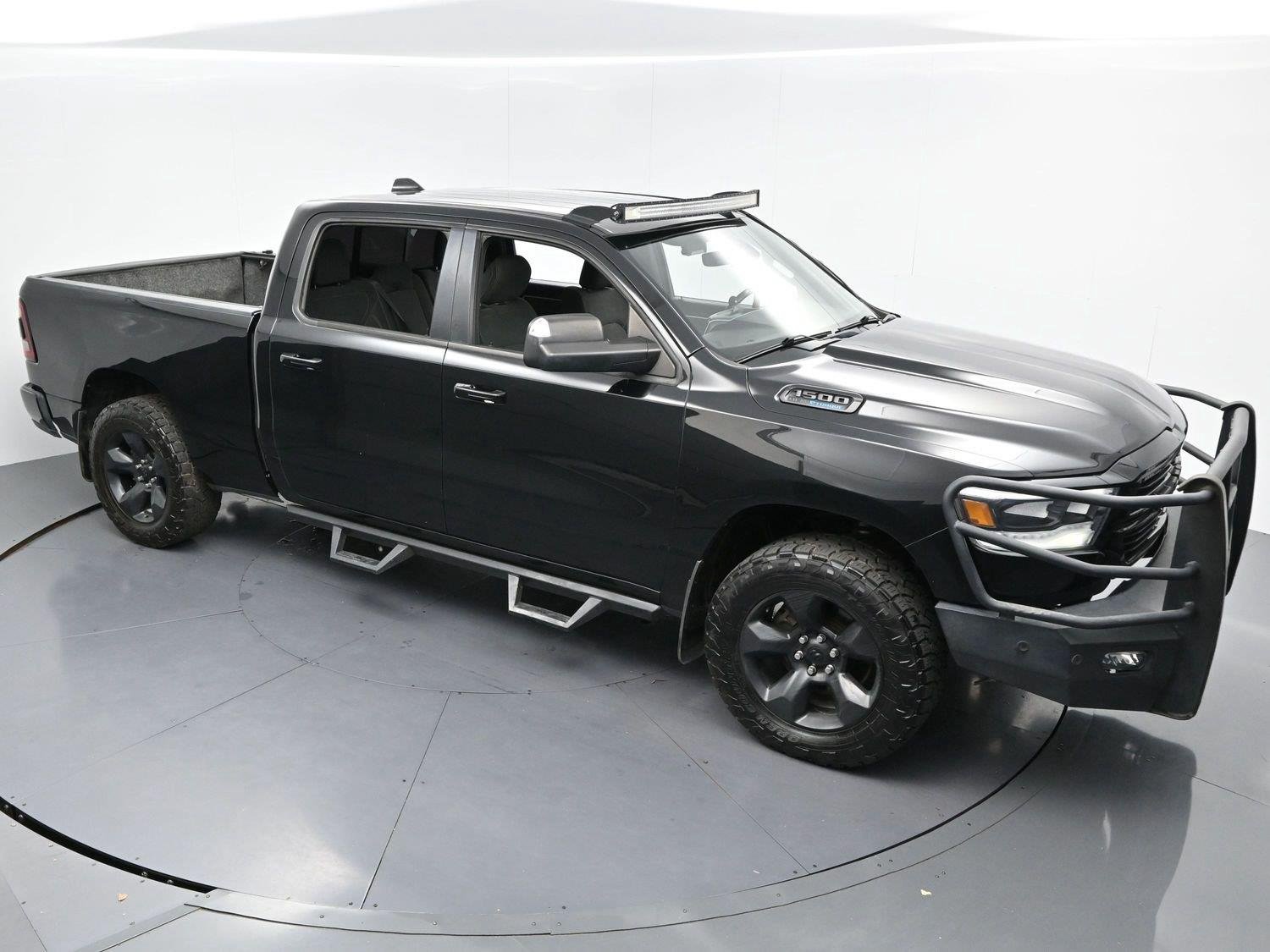 Used 2019 Diamond Black Crystal Pearlcoat Ram Big Horn/Lone Star image 33