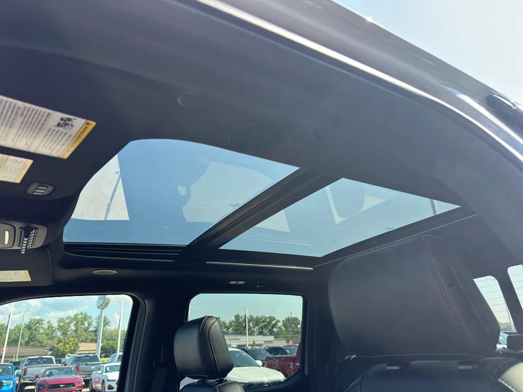 Used 2025 Space White Metallic Ford Raptor image 5