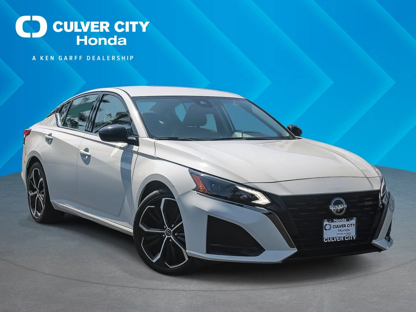 2023 Nissan Altima SR