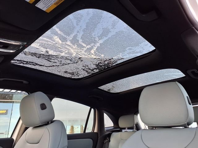 New 2026 White Mercedes-Benz GLA 35 AMG® image 15