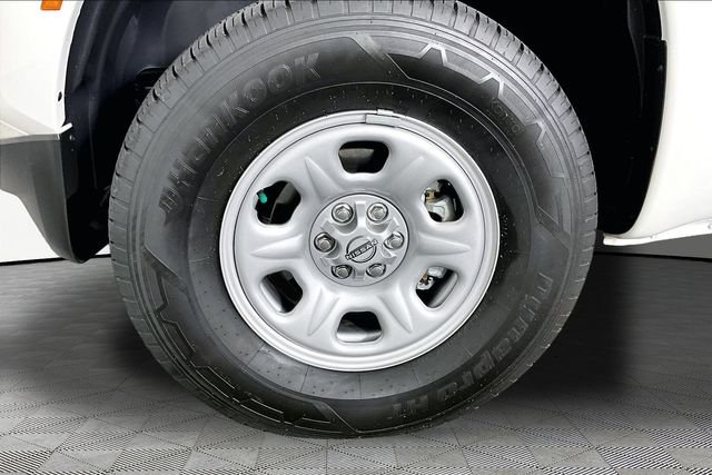 Used 2025 White Nissan S image 30