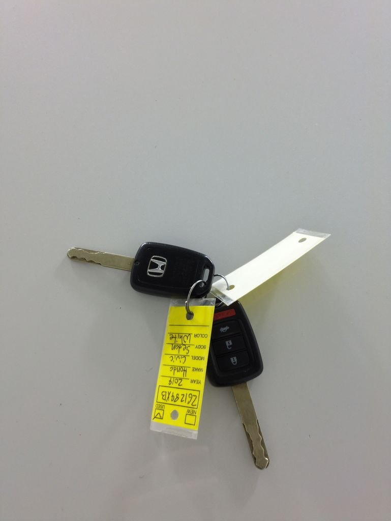 Used 2019 Platinum White Pearl Honda LX image 28