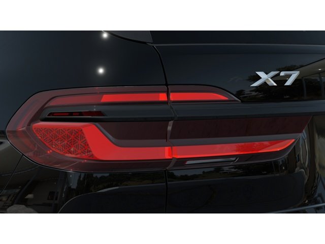New 2027 Black Sapphire Metallic BMW X7 40i image 8